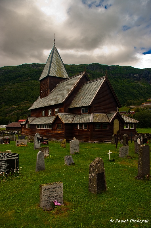 net_IMGP7354_p.jpg - Roldal Stavkirke