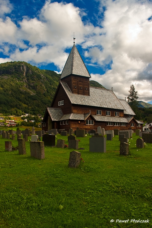 net_IMGP7357_p.jpg - Roldal Stavkirke