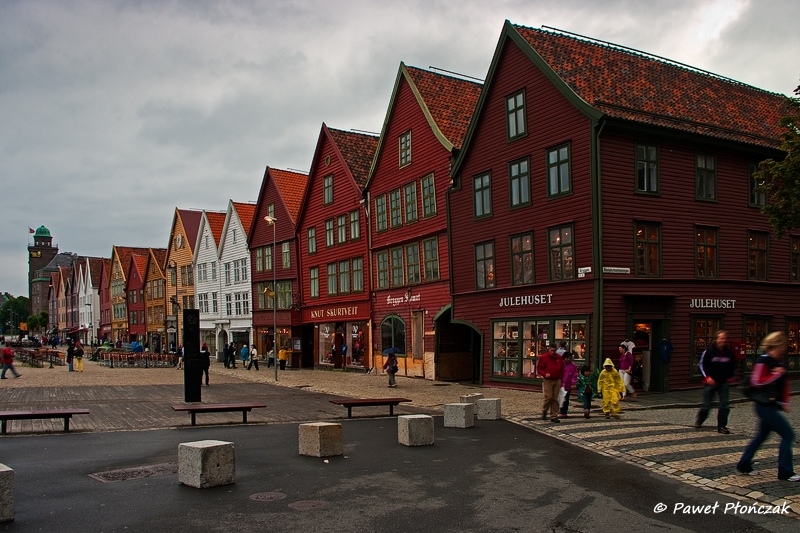 net_IMGP7596_p.jpg - Bryggen at Bergen