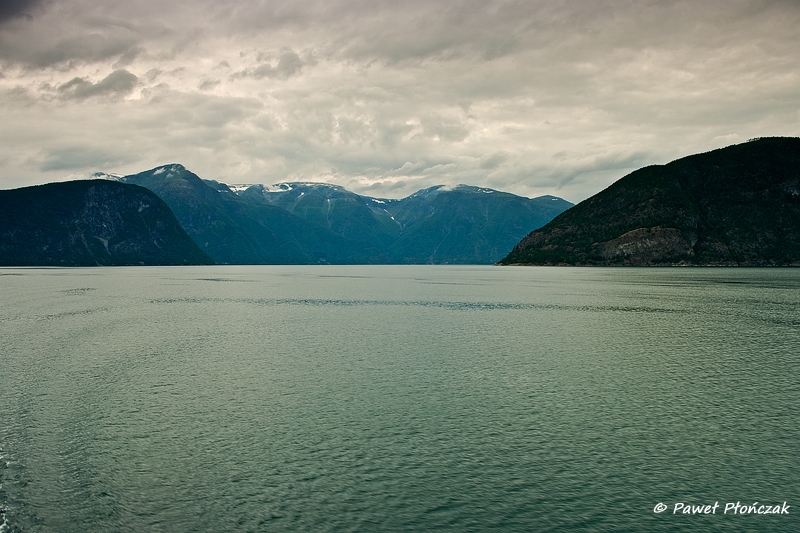 net_IMGP7731_p.jpg - Naerofjorden - from Gudvangen to Kaupanger