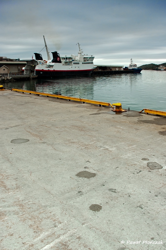 net_IMGP8098_p.jpg - The Harbour at Bodo