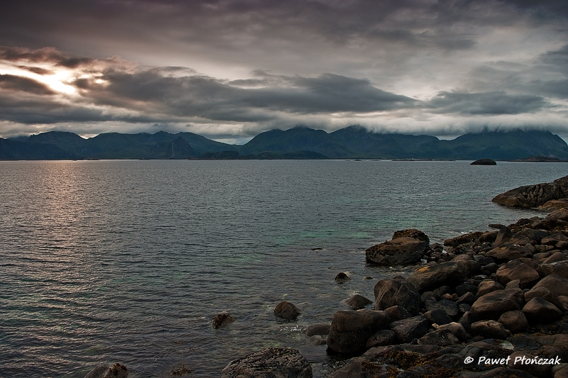 net_IMGP8543_p.jpg - Lofoten Islands from the road 816