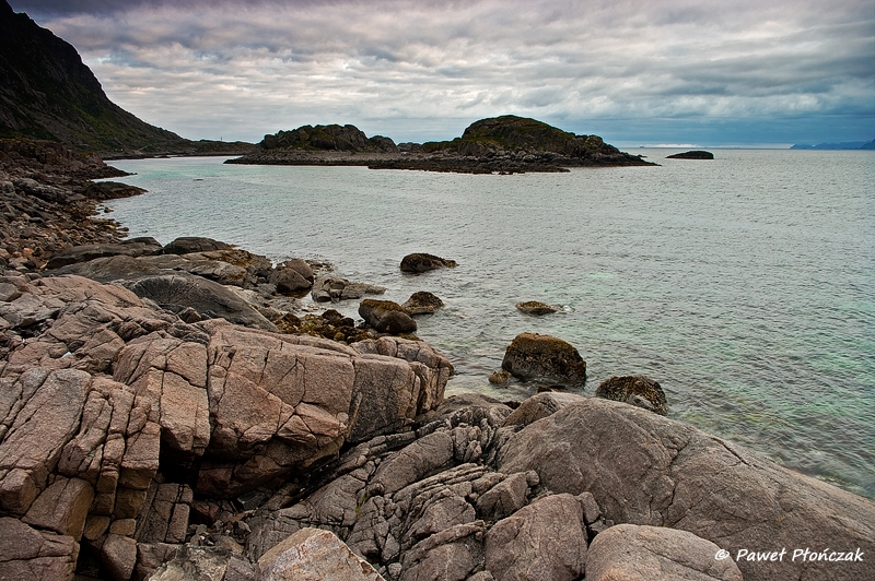 net_IMGP8545_p.jpg - Lofoten Islands from the road 816